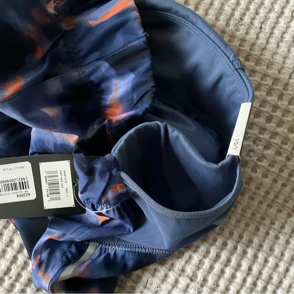 NWT New Balance Women's Impact Run 3 Inch Short “Nightsky”, size L (MSRP $45) - Picture 4 of 15